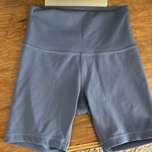 Wunder Train Shorts 6”